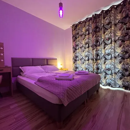 Mona Sun Apart * Гдыня