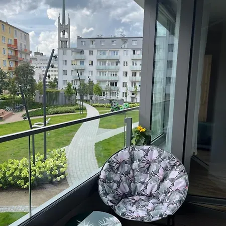 Mona Sun Apart Гдыня