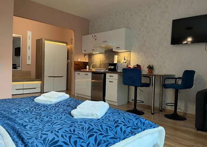 Mona Sun Apartament *
